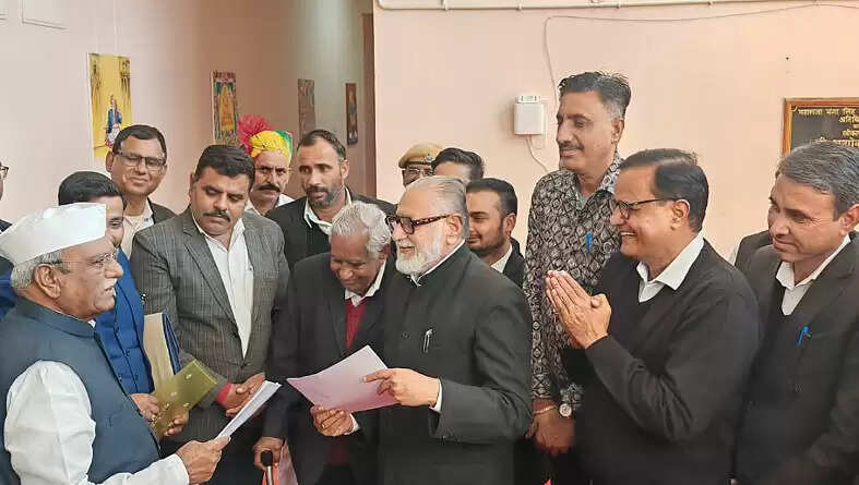 राज्यपाल को सौंपा ज्ञापन, बीकानेर में हाईकोर्ट बेंच व सर्विस ट्रिब्यूनल की मांग