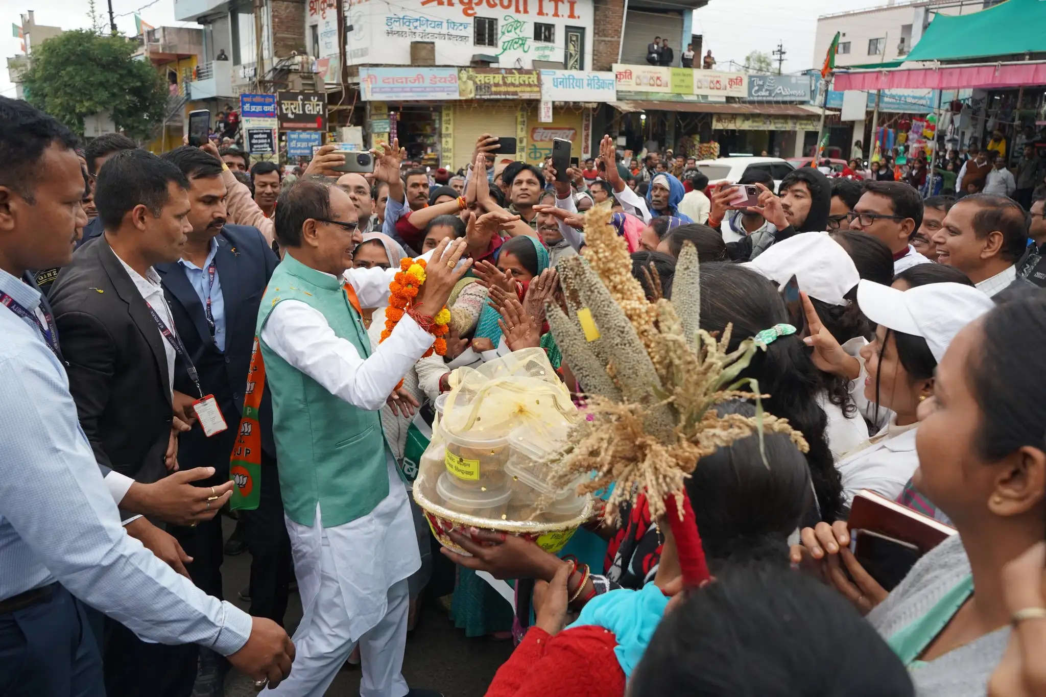 मप्रः लोकसभा चुनाव की तैयारी में जुटे शिवराज, छिंदवाड़ा से शुरू किया 'मिशन 29'