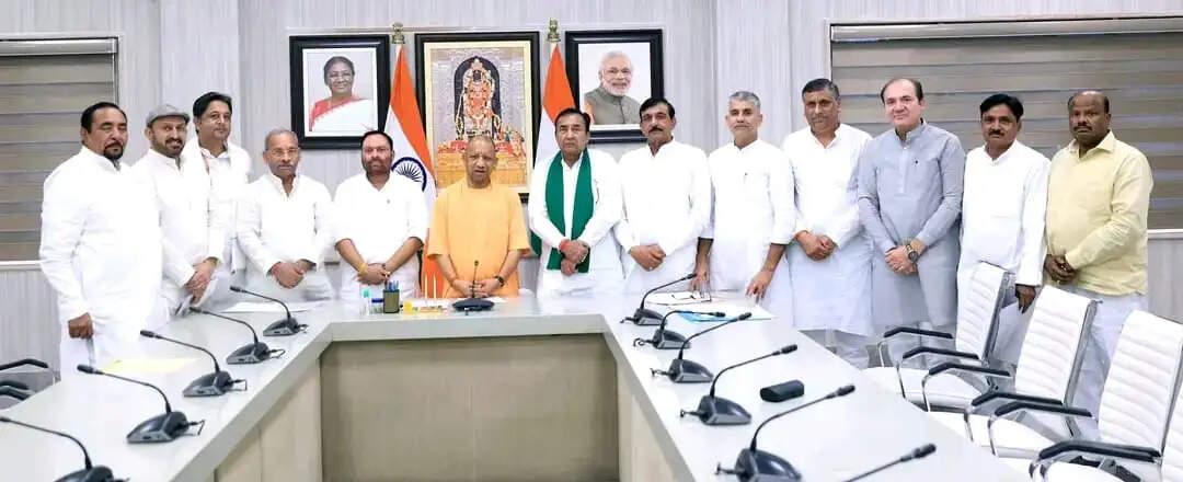 मुख्यमंत्री योगी से मिला रालोद प्रतिनिधिमंडल, गन्ना मूल्य वृद्धि की मांग की