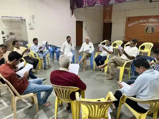 भोपाल&nbsp;के&nbsp;अरेरा कॉलोनी में व्यावसायिक गतिविधियों पर कार्रवाई नहीं होने से रहवासी नाराज,&nbsp;निगम कमिश्नर को सौंपा पत्र
