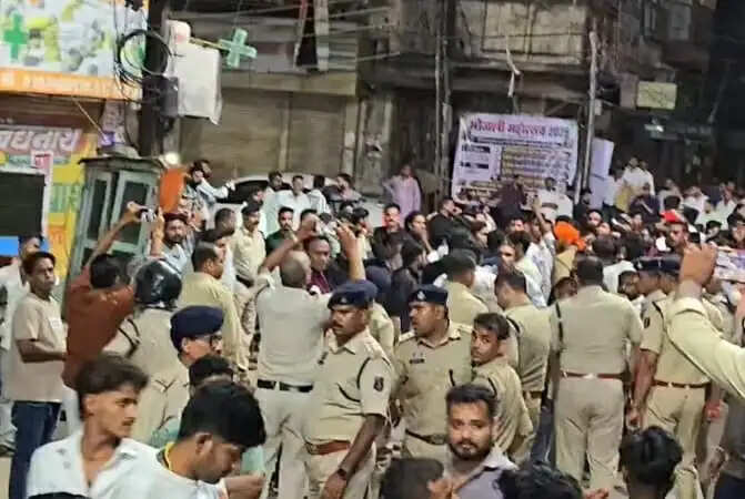 बिलासपुर में गाय को लेकर आपत्तिजनक पोस्ट के वायरल होने के बाद उपजा साम्प्रदायिक तनाव, क्षेत्र में धारा 163 लागू