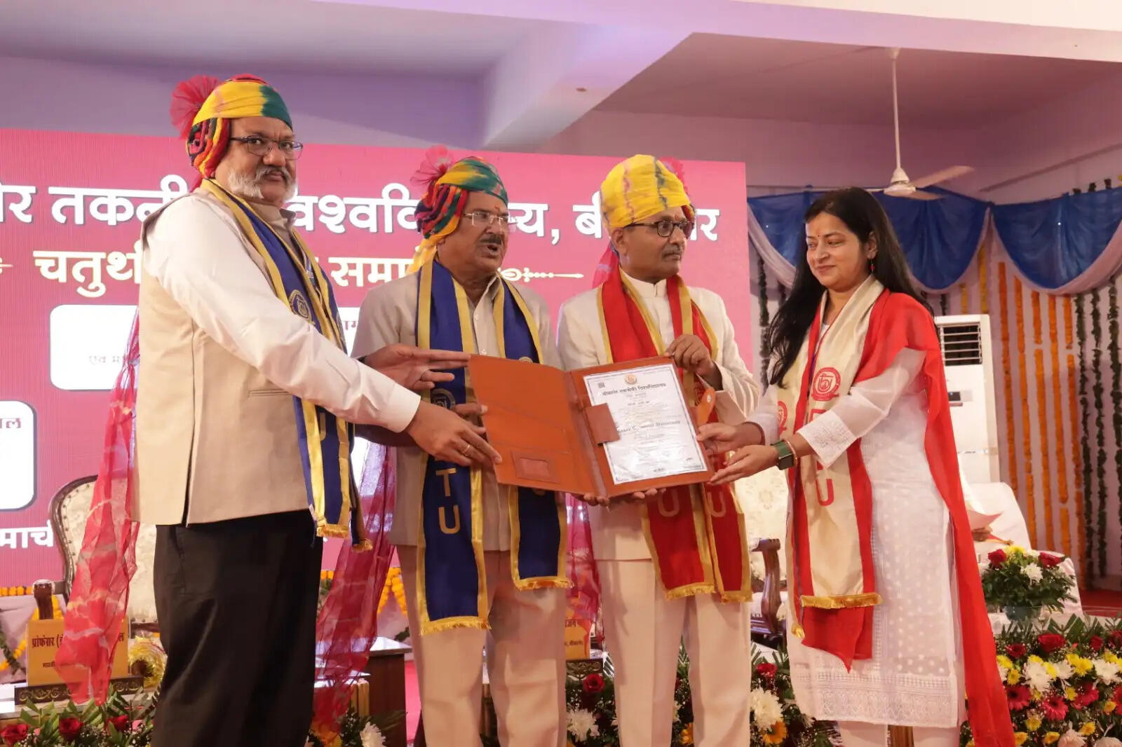 तकनीकी शिक्षा के साथ मानवीय मूल्यों का समावेश अनिवार्य: वासुदेव देवनानी