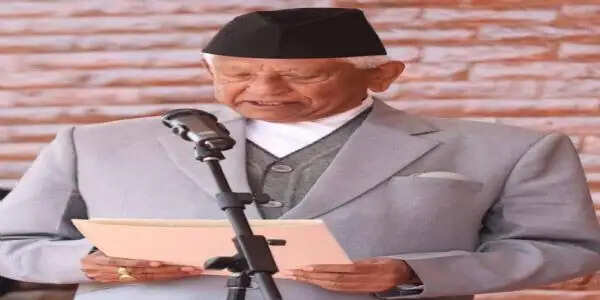 नेपाल में प्रोटेम स्पीकर को दिलाई गई शपथ, संसद सचिवालय में पदभार ग्रहण किया