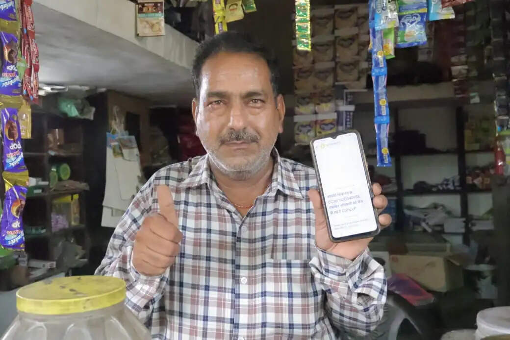 सीएम हेल्पलाइन 1076 बनी जनसमस्याओं के त्वरित समाधान का भरोसेमंद माध्यम, एक शिकायत पर अगले ही दिन ठीक हुई स्ट्रीट लाइट