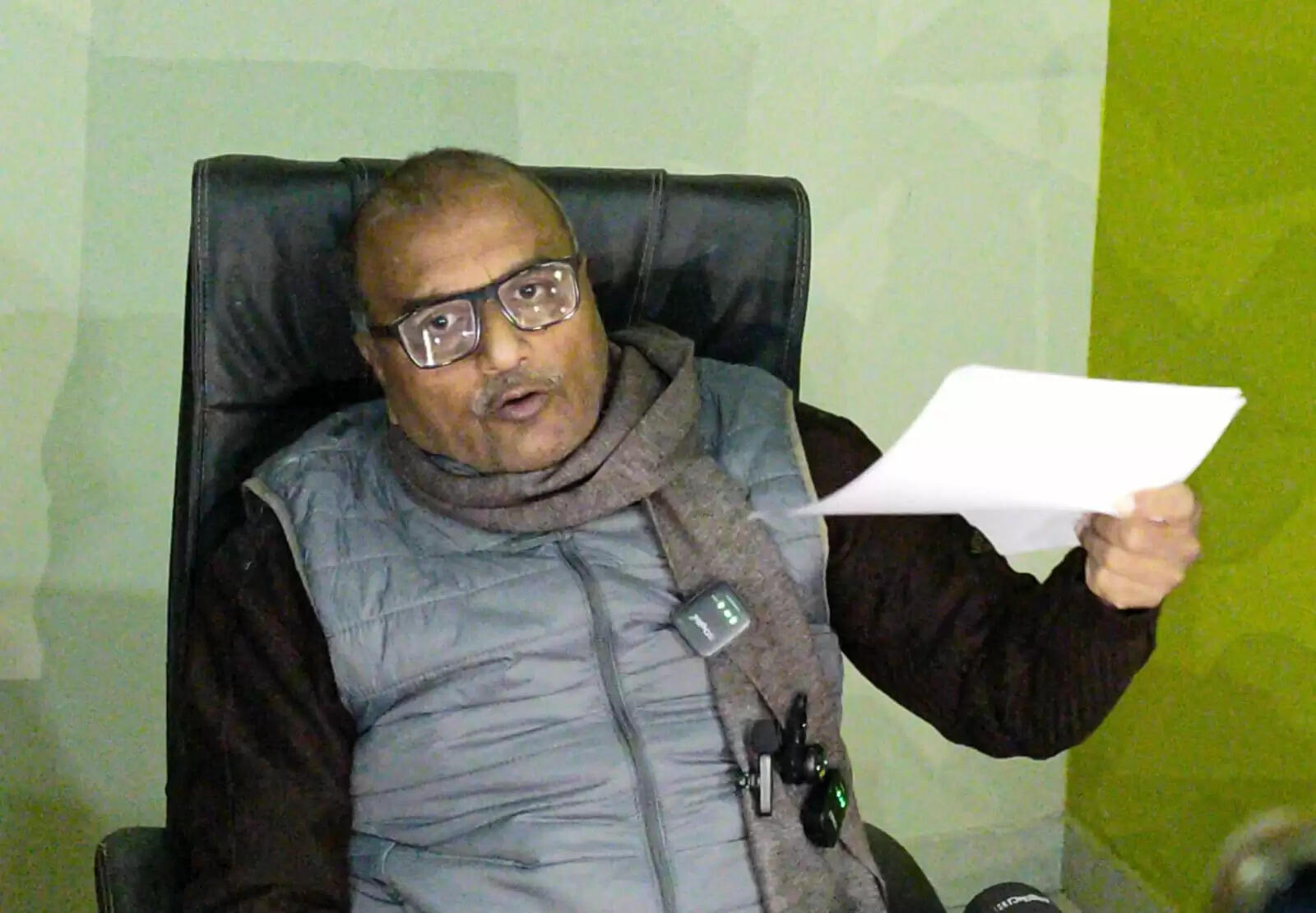 कफ सिरप मामले से पूर्व मंत्री शैलेंद्र यादव ने कहा— मेरा कोई लेनदेना नहीं लेकिन दोषियों पर सरकार क्यों नहीं चला रही बुलडोजर