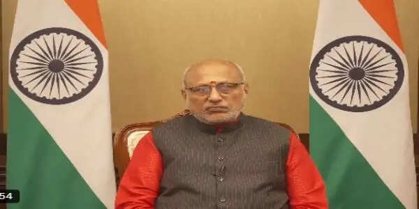 वंदे मातरम् ने देशभक्ति को राष्ट्रीय कर्तव्य बनाया, सरदार पटेल ने राष्ट्र की एकता की नींव रखी : उपराष्ट्रपति