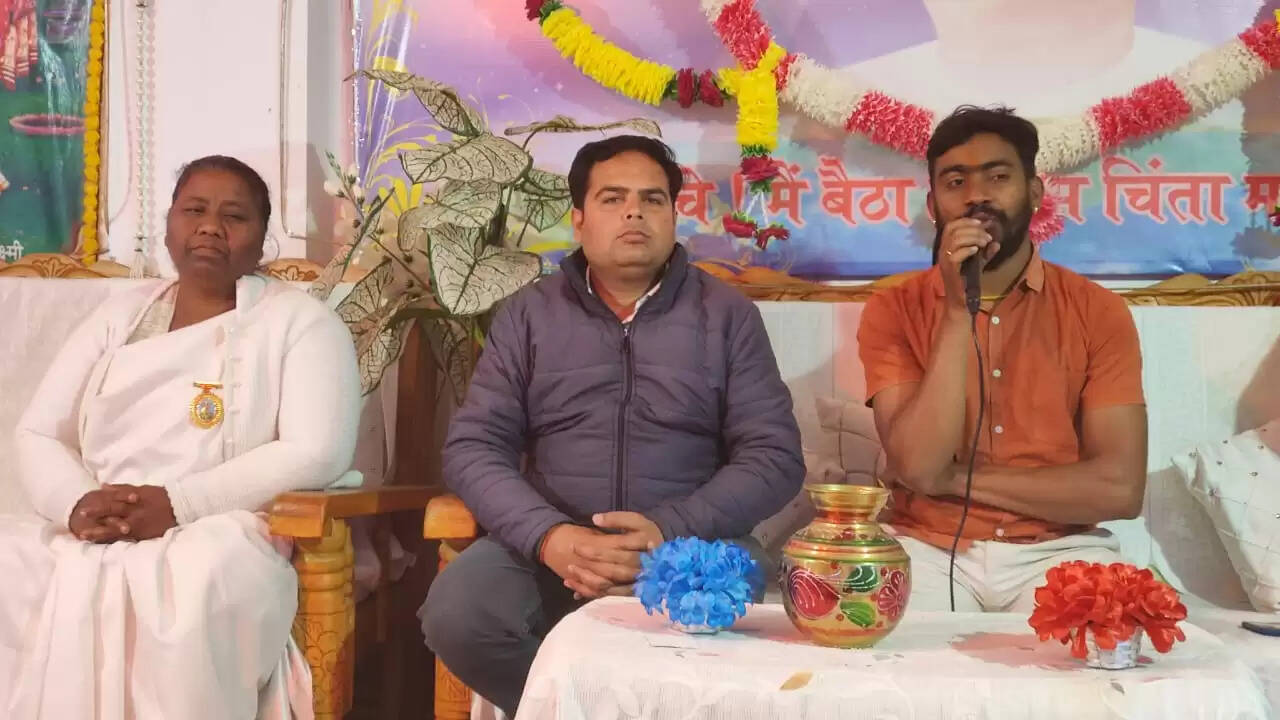 विश्व ध्यान दिवस पर पिठौरिया स्थित ब्रह्मकुमारी आश्रम में ध्यान शिविर का आयोजन