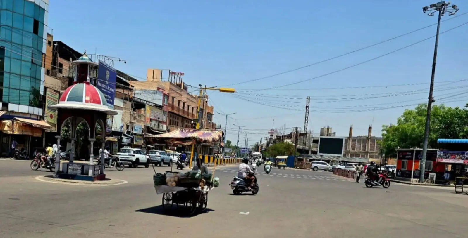 तेज धूप व भीषण गर्मी का कहर, तापमान 44.6 डिग्री