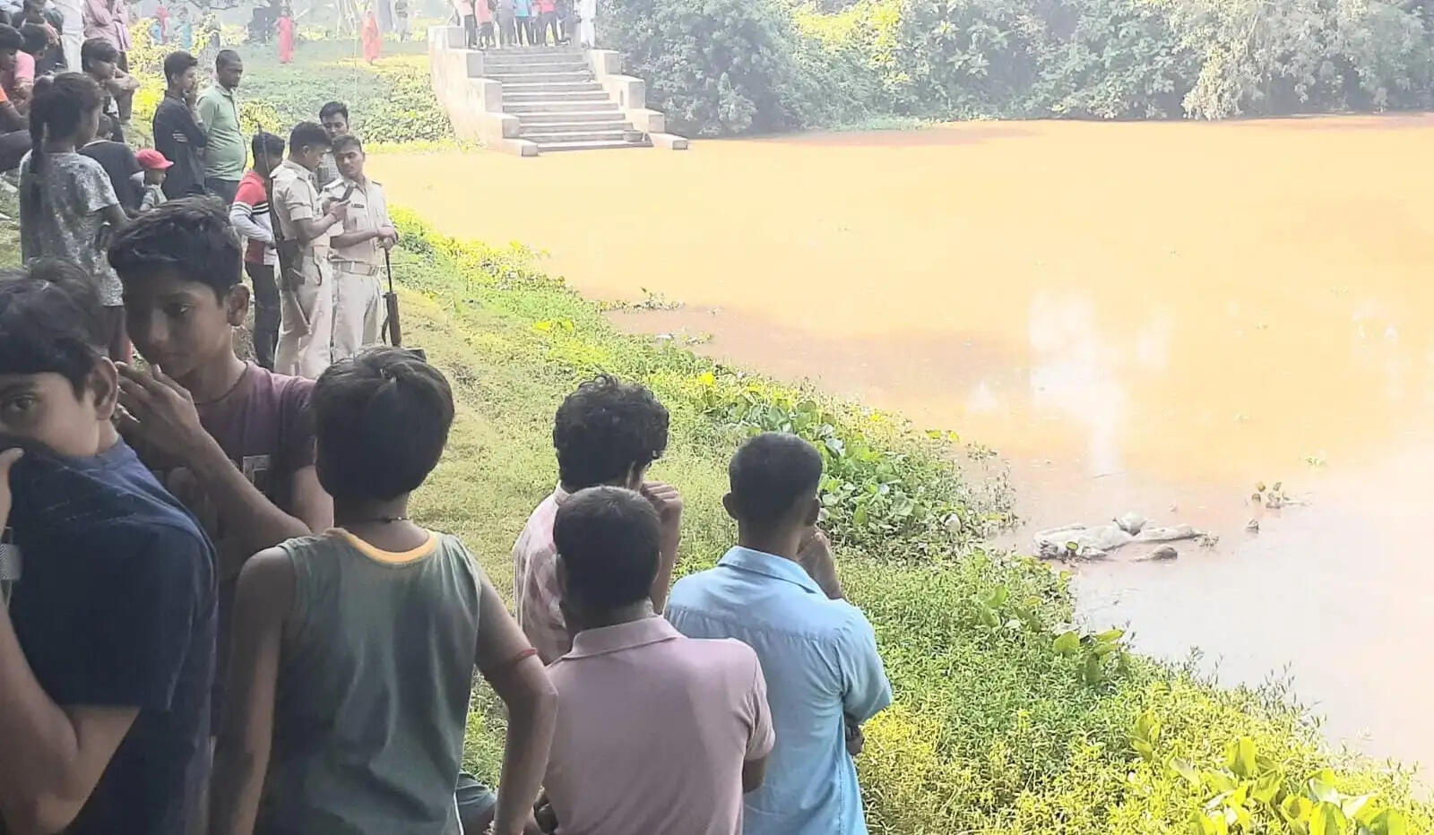 तालाब में मिला 3 दिन से लापता व्यक्ति का शव