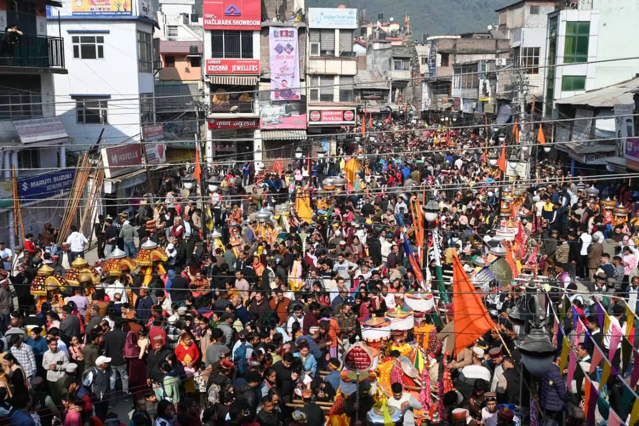 चौहटा की जातर के बाद देवता लौटे अपने गांव,
