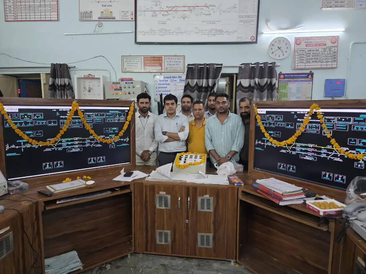 तिंवरी रेलवे स्टेशन पर विजुअल डिस्प्ले यूनिट प्रणाली प्रारंभ