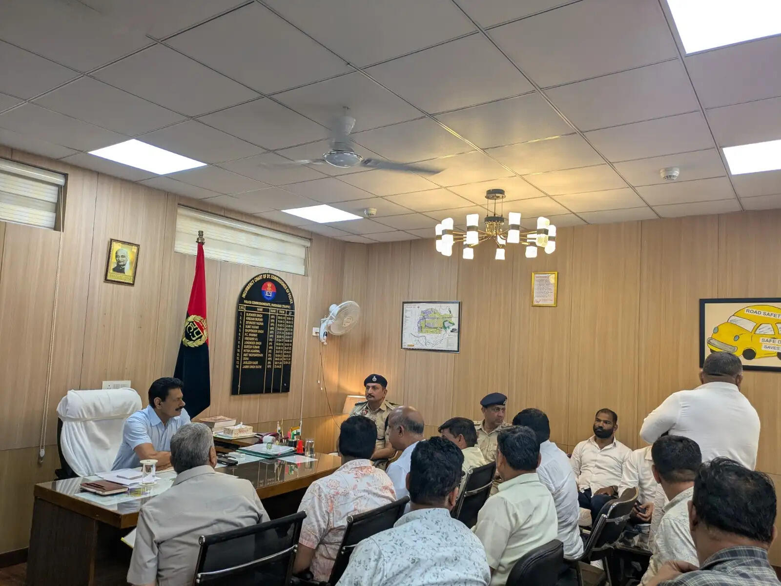 फरीदाबाद : सभी वाहन चालक समय और एवं मार्गाे का सख्ती से करें पालन : जयबीर सिंह