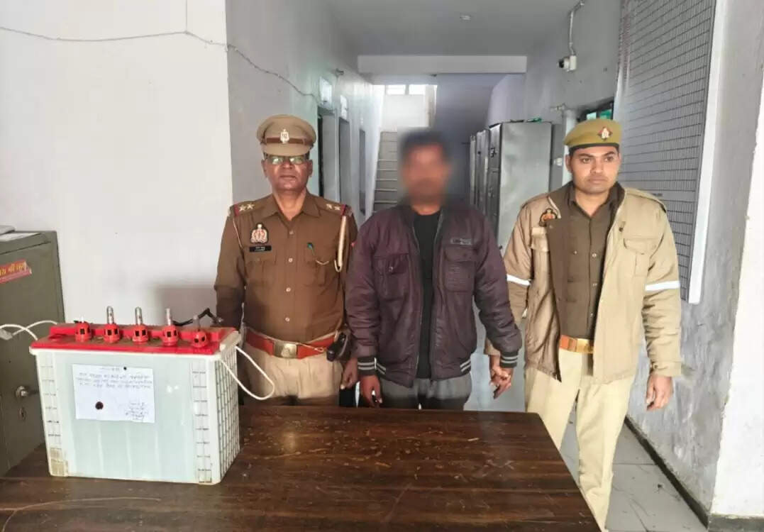 सोलर प्लांट से बैटरी चोरी के मामले का खुलासा, आरोपित गिरफ्तार