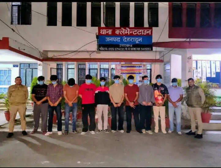 'ऑपरेशन नाइट वॉच' : दून पुलिस ने नशे में वाहन चलाने पर दो दिन में 71 गिरफ्तार किये