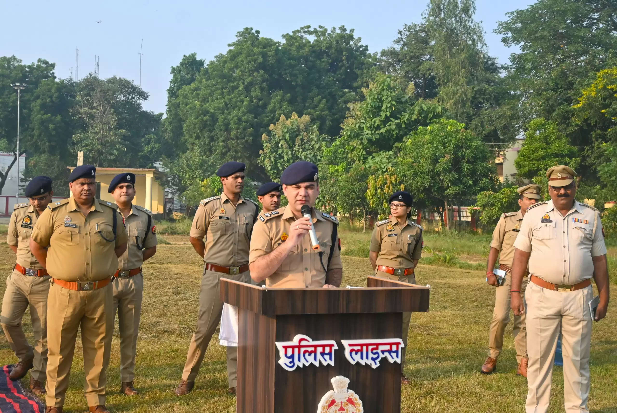 पुलिस अधीक्षक के नेतृत्व में पुलिस लाइन में किया गया मॉक ड्रिल