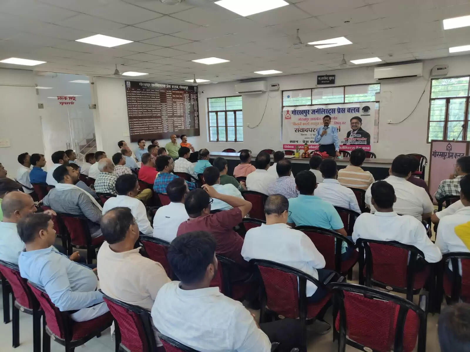 दृढ़ राजनीतिक इच्छाशक्ति से यूपी में बना सुरक्षा का सकारात्मक माहौल : राजेश पांडेय