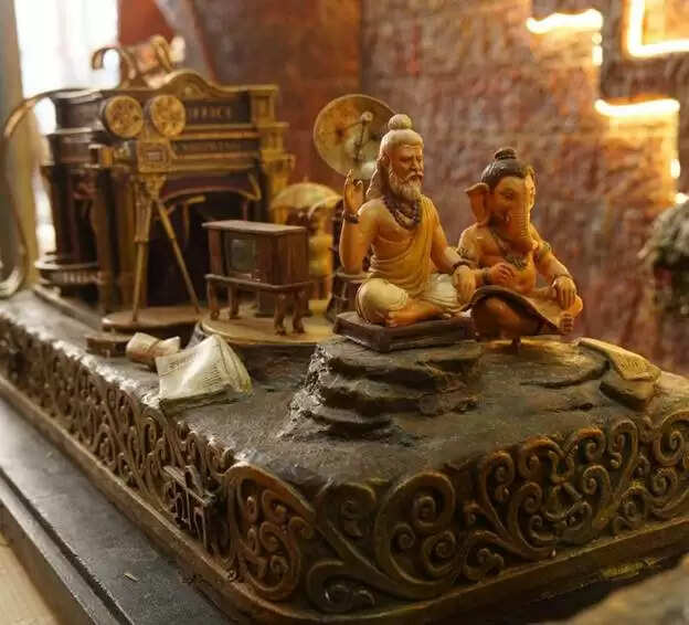 सूचना एवं प्रसारण मंत्रालय की झांकी में भारत की कहानी कहने की परंपरा और वेव्स के भविष्य की झलक