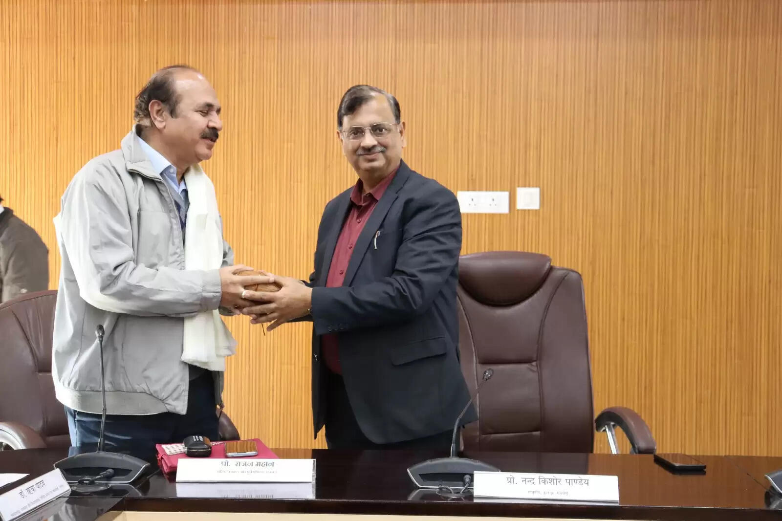 गांधी की पत्रकारिता का लक्ष्य था स्वराज्य और सर्वोदय: प्रोफेसर महान