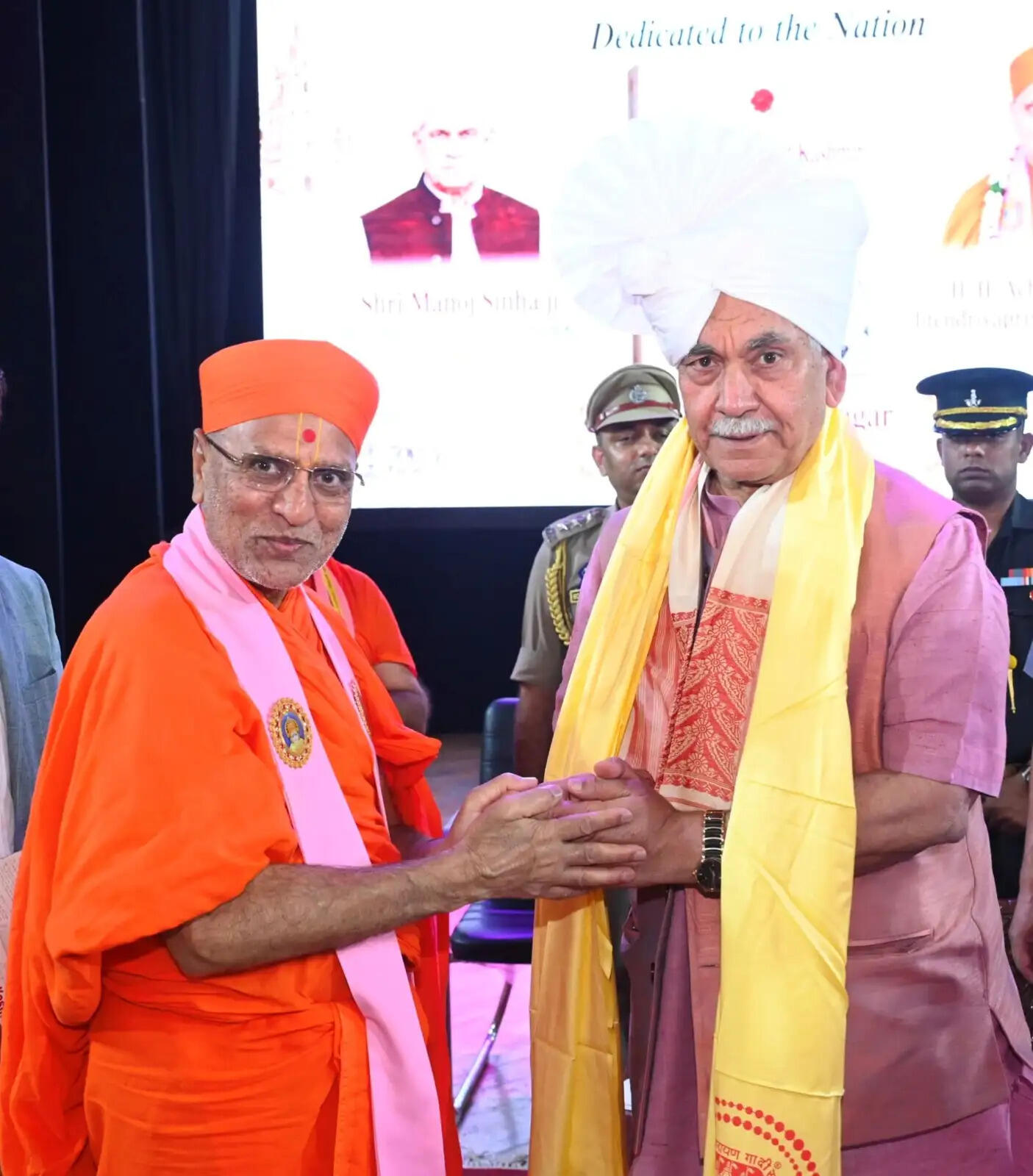 'एक भारत, श्रेष्ठ भारत' का सरदार पटेल का दृष्टिकोण आज भी प्रेरणास्रोत : मनोज सिन्हा
