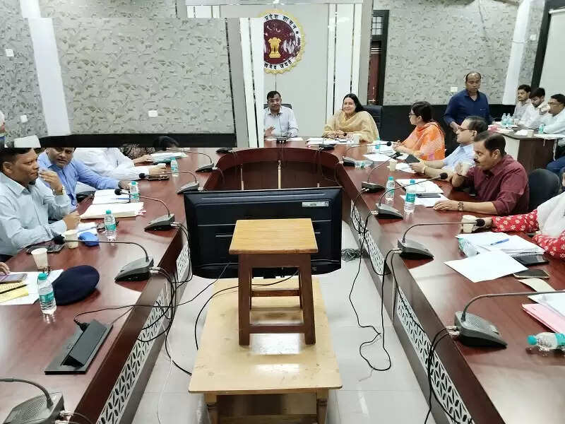 जल गंगा संवर्धन अभियान में सक्रिय भागीदारी निभाएं: कमिश्नर जामोद