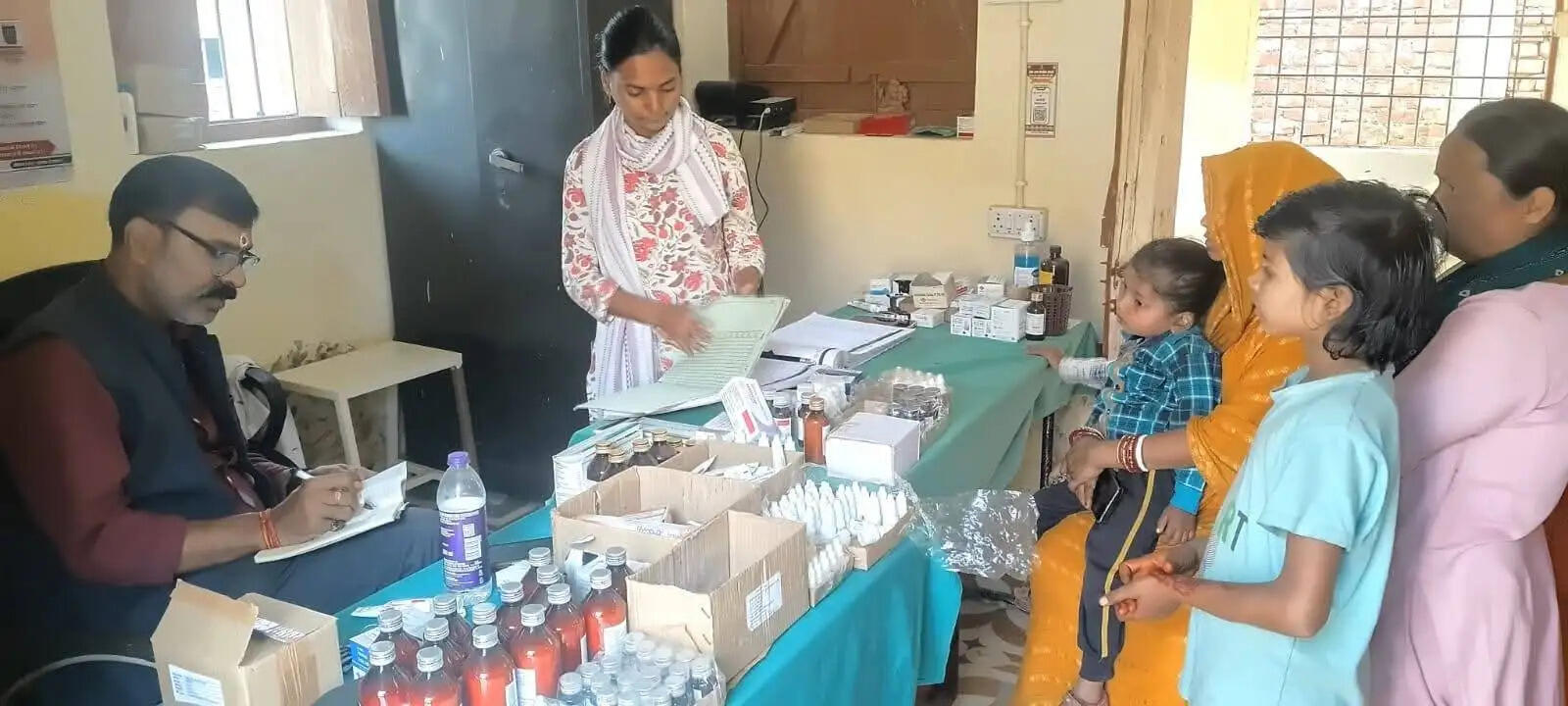सुपौल सदर के पाँच आयुष्मान आरोग्य मंदिरों का निरीक्षण, स्वास्थ्य सेवाओं की गुणवत्ता पर जोर