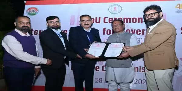 रायपुर : जशपुर जिले में&nbsp;सरकारी&nbsp;स्कूलाें&nbsp;के&nbsp;बच्चाें&nbsp;काे&nbsp;जल्द&nbsp;मिलेगी&nbsp;डिजिटल शिक्षा :&nbsp;मुख्यमंत्री&nbsp;साय