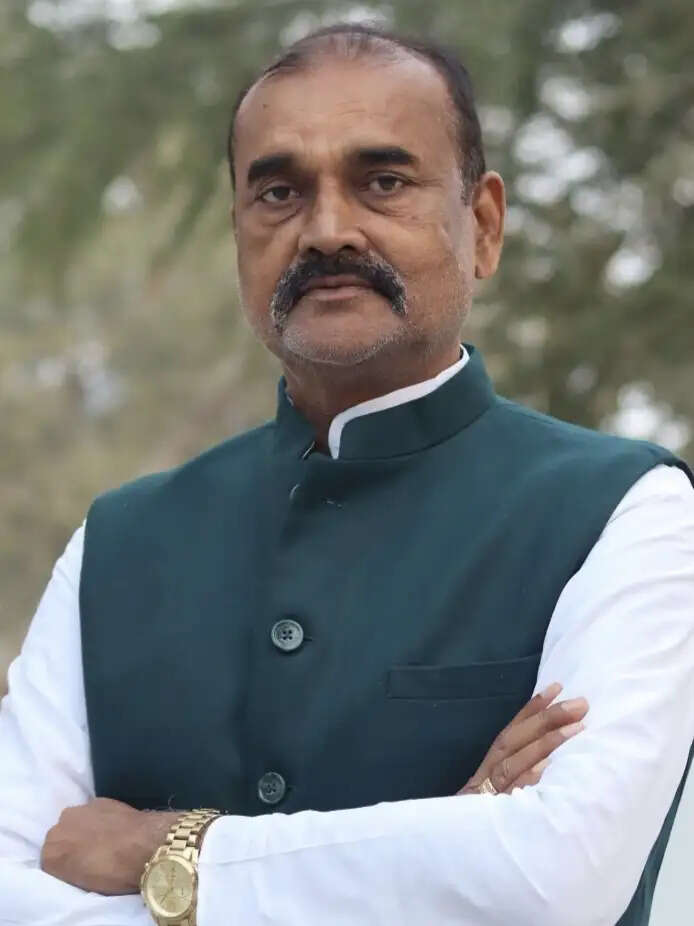 विधायक की पहल से बाघ हमला के पीड़ित परिवार को मिली राहत