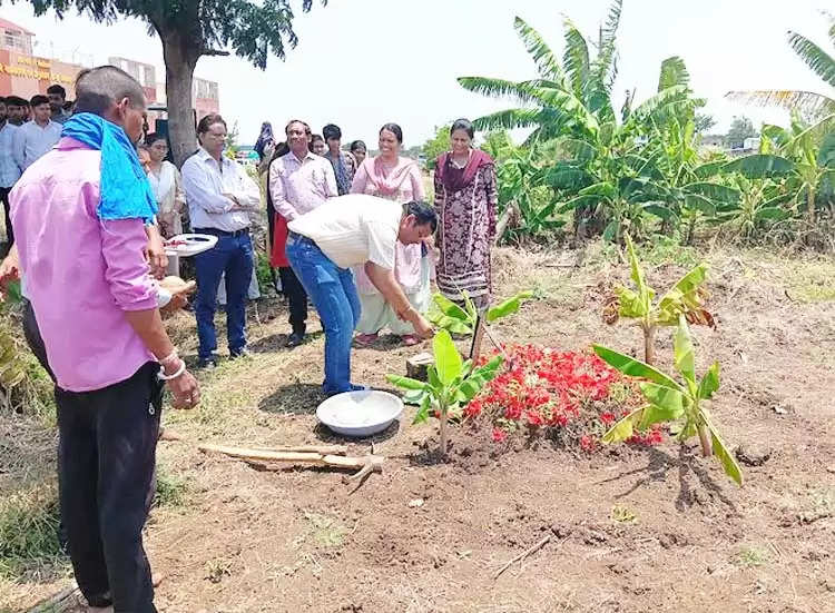 बेमेतरा : आरएसव्ही कृषि महाविद्यालय एवं अनुसंधान केन्द्र ढोलिया में मनाया गया अक्ती तिहार