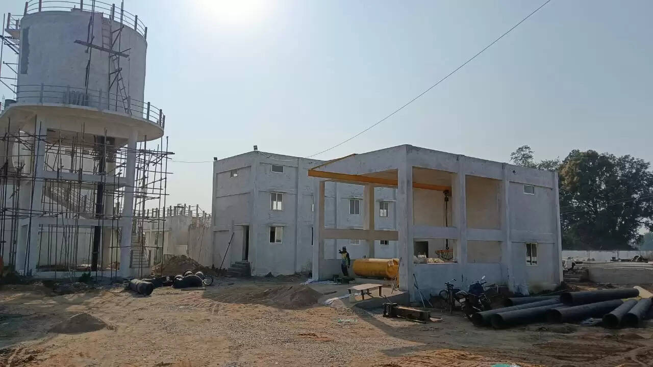 नगर निगम ने वॉटर ट्रीटमेंट प्लांट के ठेकेदार को जारी किया नोटिस