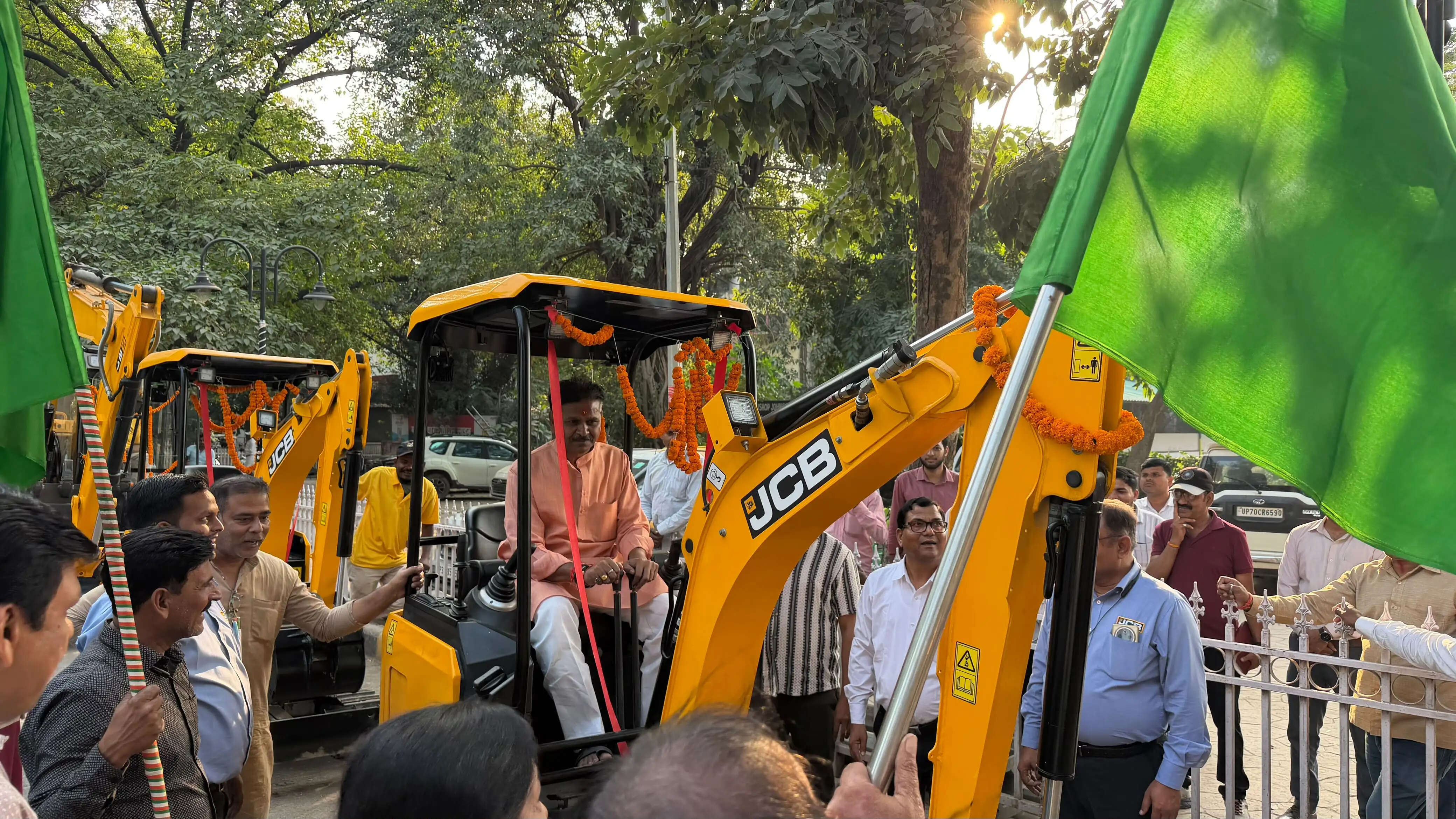 स्वच्छ और व्यवस्थित प्रयागराज के लिए नगर निगम के बढ़ाए जा रहे हैं संसाधन : गणेश केसरवानी