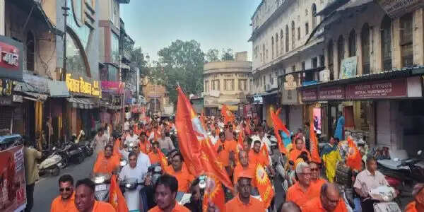 वाहन रैली और ध्वजारोहण के साथ श्री अग्रसेन जयंती महोत्सव शुरू