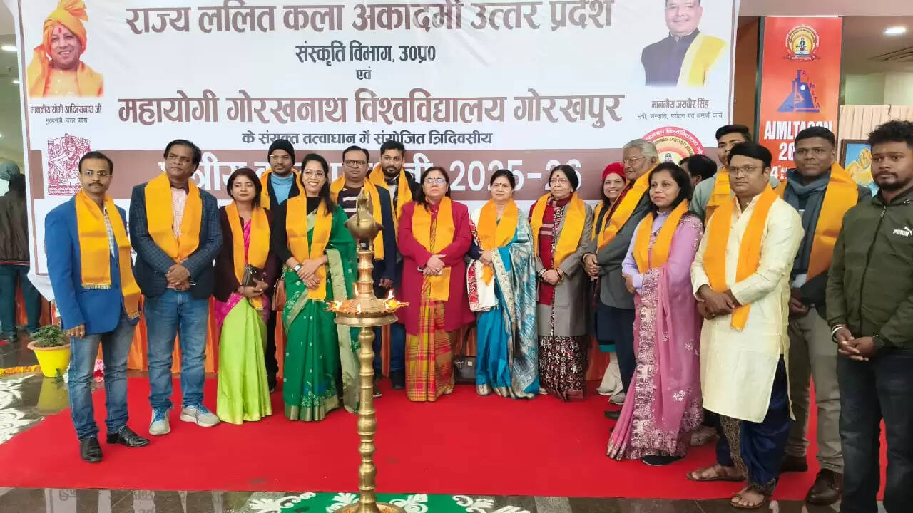 समाज की सच्ची अभिव्यक्ति है कला : रवि शंकर खरे