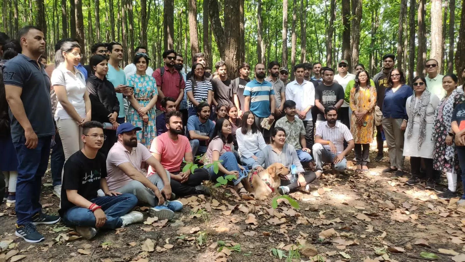 पर्यावरणीय खतरे पर जनसेवियों की विचार गोष्ठी