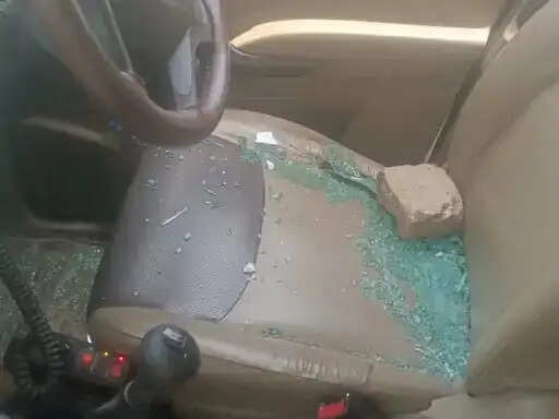पलवल: झगड़े की सूचना पर पहुंची पीसीआर पर हमला कर एसपीओ की वर्दी फाड़ी,पुलिस कर्मी घायल