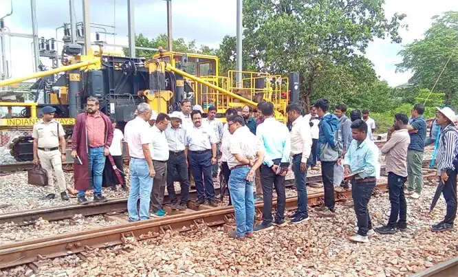 कमालूर-भांसी सेक्शन पर रेलवे ट्रैक डबलिंग का काम हुआ पूरा, संचालन की मिली मंजूरी