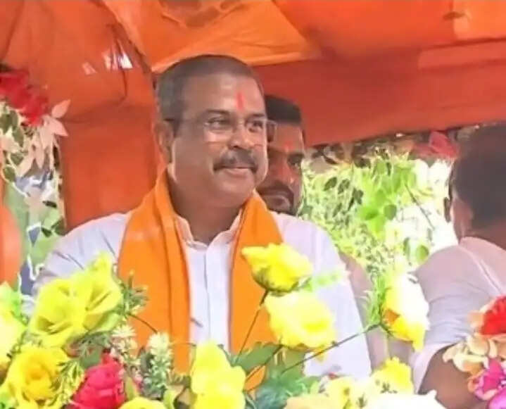 बंगाल चुनाव-2026: धर्मेंद्र प्रधान का भाजपा की जीत का दावा, ममता सरकार पर साधा निशाना