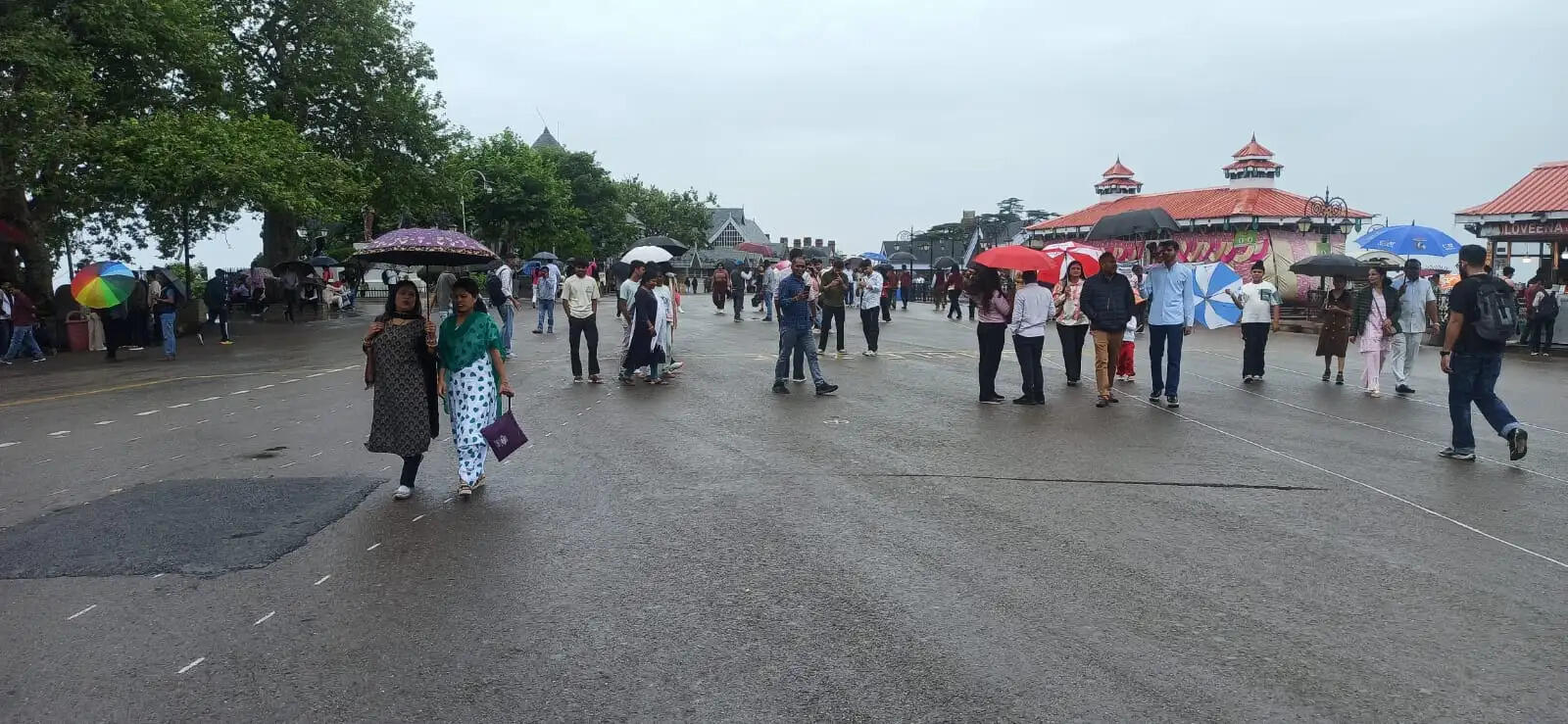 हिमाचल में 15 जुलाई तक भारी बारिश का येलो अलर्ट, लारजी बांध से अतिरिक्त पानी छोड़ने की चेतावनी