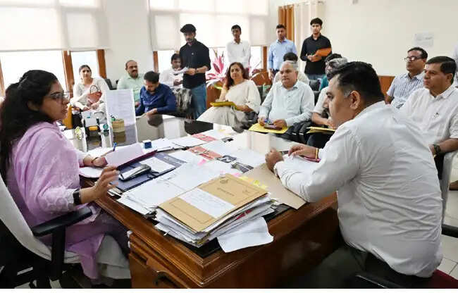 सोनीपत: प्रधानमंत्री इंटर्नशिप योजना से अधिक युवाओं को जोड़ने के निर्देश