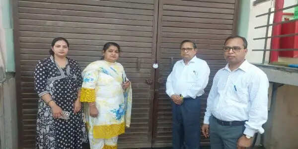 प्रसूता की ऑपरेशन के दौरान मौत पर गायत्री हॉस्पिटल सीज