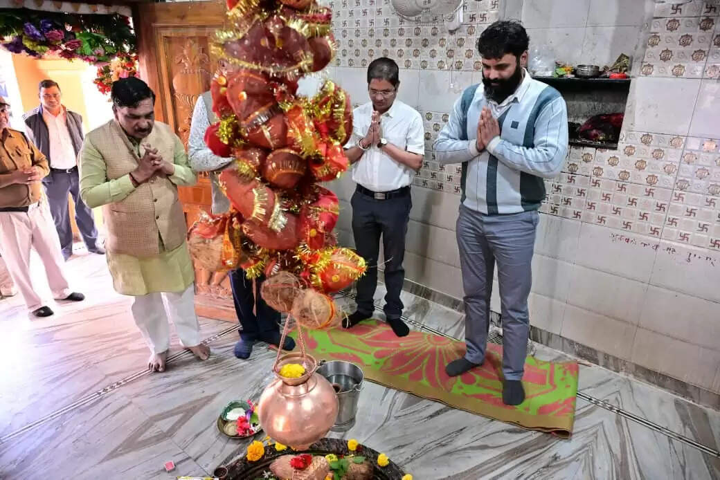 जशपुर: किलकिलेश्वर धाम के विकास को मिलेगी नई गति, श्रद्धालुओं की सुविधाओं पर रहेगा विशेष ध्यान