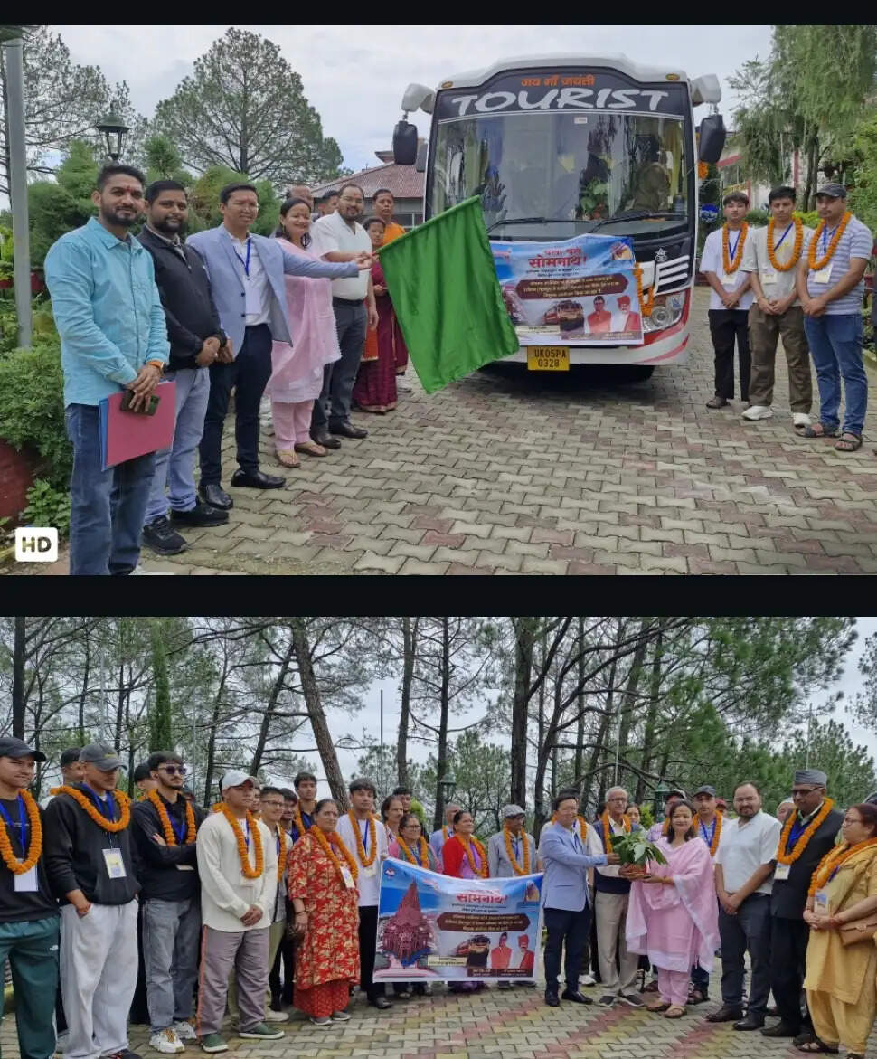 पिथौरागढ़ से 40 श्रद्धालुओं का दल सोमनाथ स्वाभिमान पर्व के तहत गुजरात रवाना
