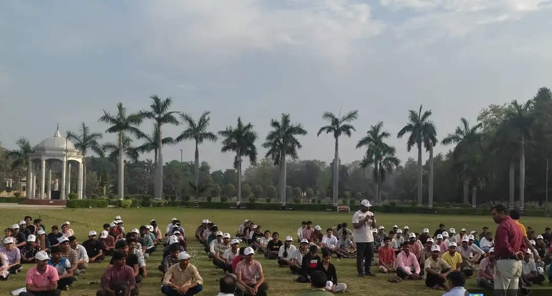 ग्रामीण स्वरोजगार के लिए उपभोक्ता अधिकारों की जानकारी जरूरी : डॉ. राजीव कुमार