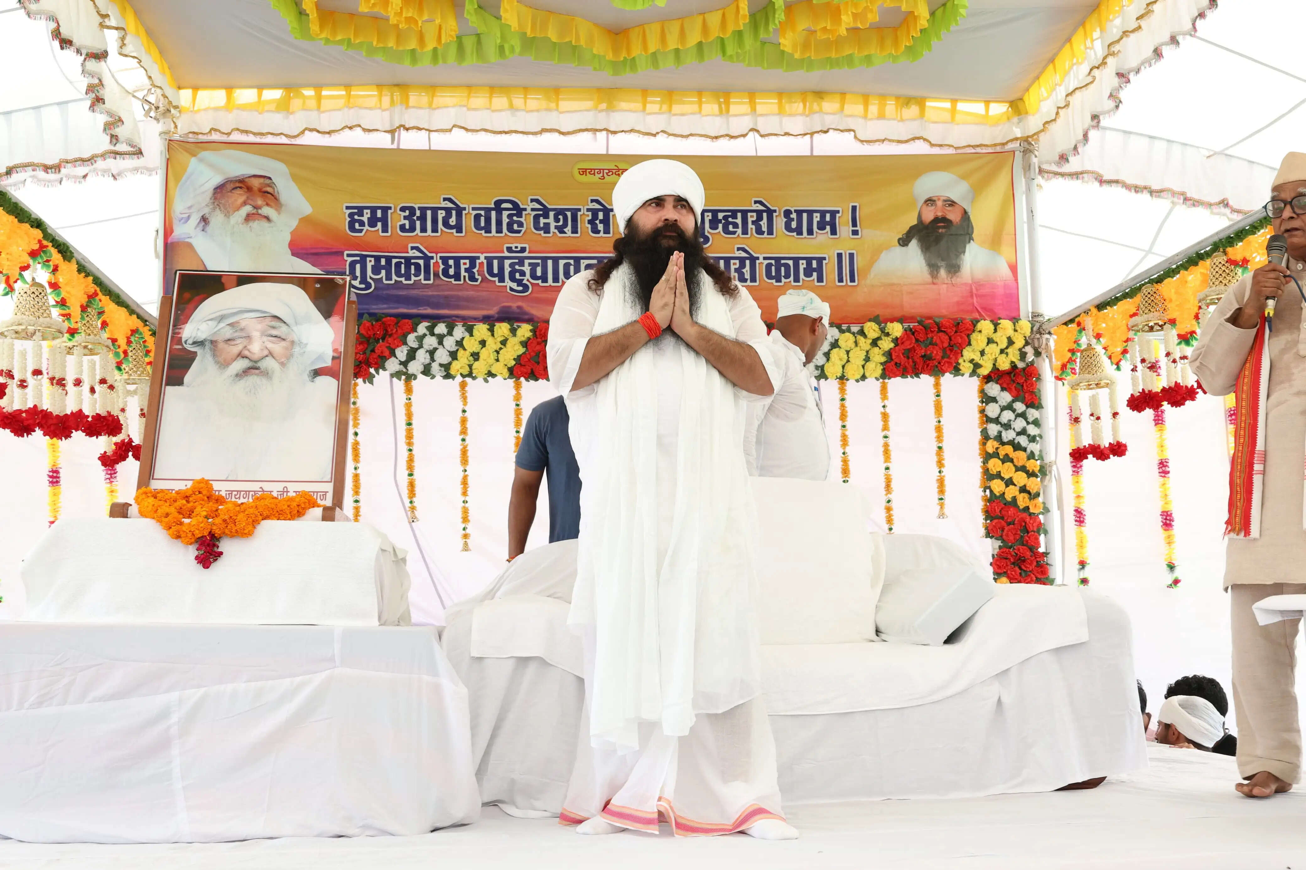 शाकाहार और नशामुक्ति का संदेश लेकर पटेहरा पहुंचे संत पंकज महाराज