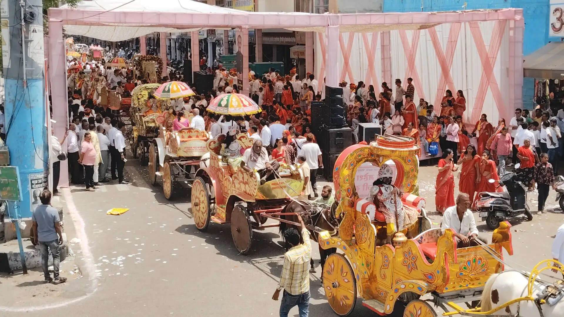 धूमधाम से मनाई महेश नवमी, शोभायात्रा निकाली