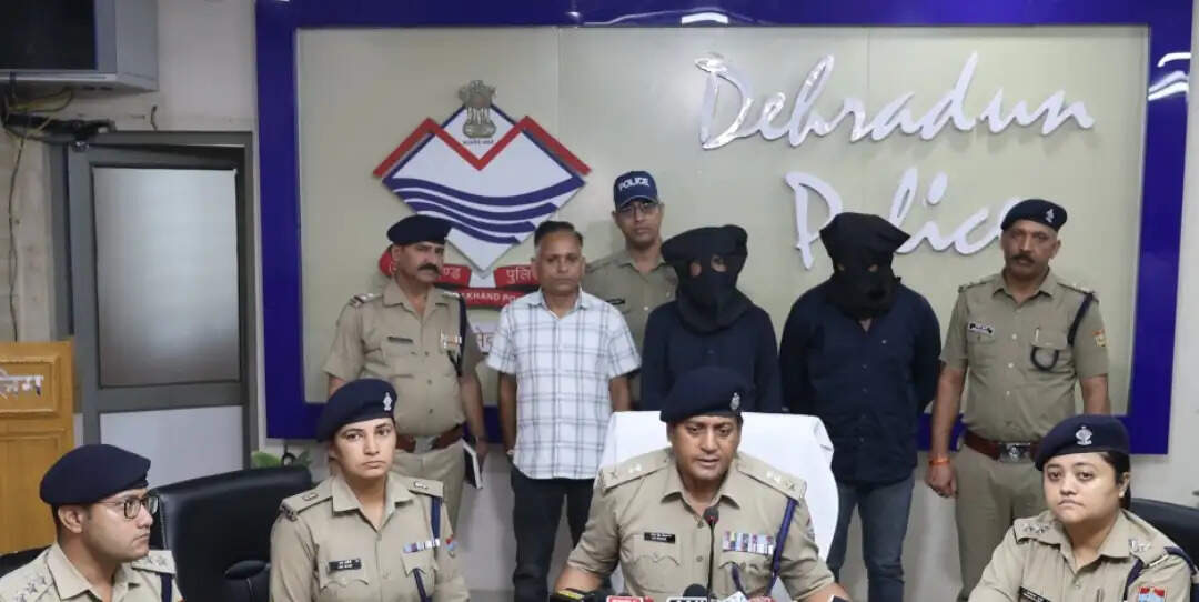फर्जी दस्तावेजों से एमबीबीएस में दाखिले का मामला, दो आरोपित गिरफ्तार