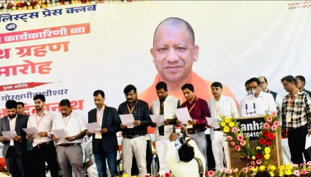 मीडिया की भूमिका और प्रासंगिकता को कम नहीं किया जा सकता : सीएम