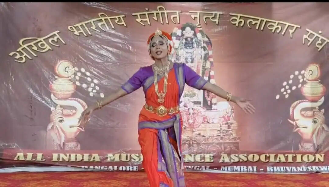 राम मंदिर में कुचिपुड़ी नृत्य से हुई आराधना