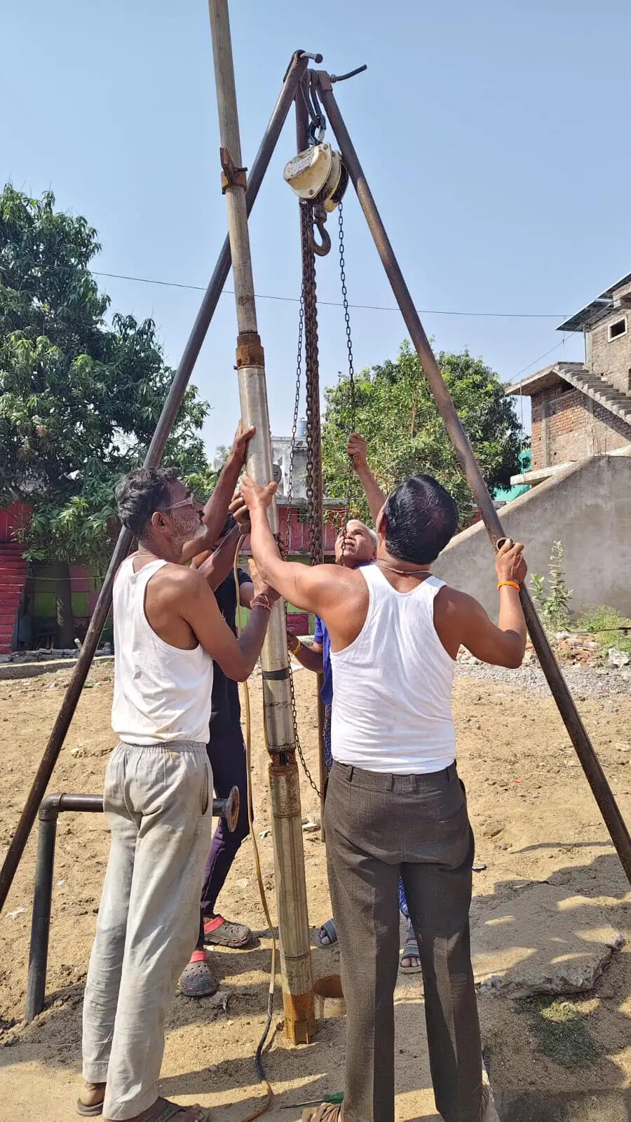 बिना अनुमति नलकूप खनन पर पूर्ण रोक