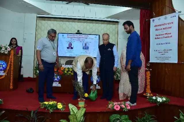 कृषि क्षेत्र में रोजगार की अपार सम्भावनाएं, छात्र ले रहे हैं रूचि : डाॅ. राकेश चंद्र अग्रवाल