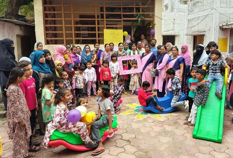 मप्रः भोपाल की आंगनबाड़ी केंद्रों पर स्कूल रेडीनेस मेला-2 का सफल समापन